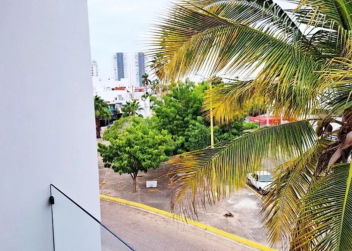Apartamento Lomas de Mazatlán - Zona Dorada y 1 Min Playas